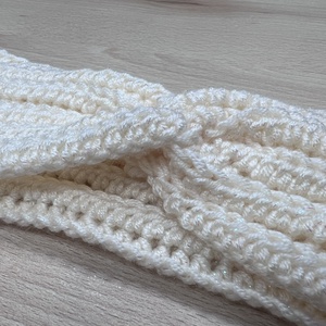 Horgolt fülvédő/fejpánt - ruha & divat - sál, sapka, kendő - fejpánt - Meska.hu