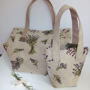 Gobelin szövésű, levendula mintás kislánytáska bőrfüllel.  -  - Meska.hu