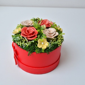 Rózsaboxok, kerámia virágcsokor, rózsacsokor - otthon & életmód - virágdekoráció - virágok - virágbox - Meska.hu