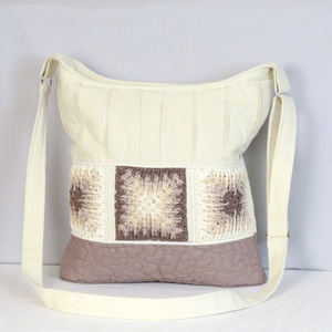 Táska, női válltáska,  bézs, nyers női kézműves vászontáska, quilting, designer, horgolt betétekkel, Táska & Tok, Kézitáska & válltáska, Nagy pakolós táska, Horgolás, Patchwork, foltvarrás, MESKA