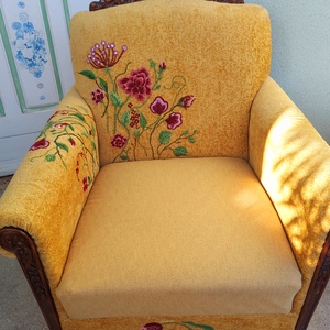 Vintage fotel, rokokó stílusban, felújítva, kézi hímzéssel, Otthon & Életmód, Bútor, Szék & Fotel, Hímzés, Varrás, MESKA