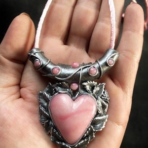 Rózsaszín szív nyaklánc - ékszer - nyaklánc - medálos nyaklánc - Meska.hu