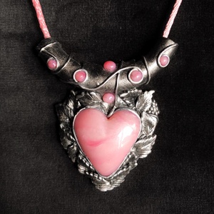 Rózsaszín szív nyaklánc, Ékszer, Medálos nyaklánc, Nyaklánc, Ékszerkészítés, Gyurma, MESKA