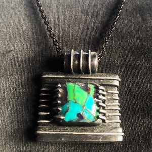 Türkiz négyzet nyaklánc - ékszer - nyaklánc - medálos nyaklánc - Meska.hu