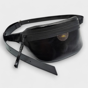 tatu Crossbody táska fekete bőr, Táska & Tok, Övtáska, Bőrművesség, Varrás, MESKA