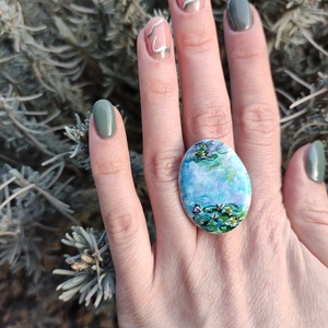 kézzel festett vízililiomos kavics  Monet inspirálta gyűrű - ékszer - gyűrű - szoliter gyűrű - Meska.hu