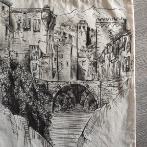 skiccelt városkép sziklás folyóval-híddal, kézzel rajzolt natúr színű vászontáska - táska & tok - bevásárlás & shopper táska - shopper, textiltáska, szatyor - Meska.hu