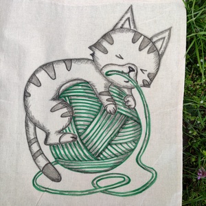 gombolyag cica, kézzel rajzolt natúr vászontáska - táska & tok - bevásárlás & shopper táska - shopper, textiltáska, szatyor - Meska.hu