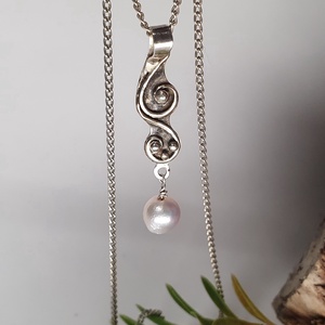 Tengermoraj - 925-ös finomságú ezüst medál, édesvízi gyönggyel - Meska.hu