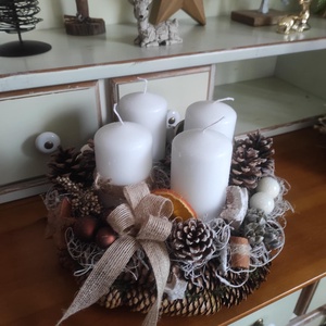 Adventi koszorú(barna-fehér) - karácsony - adventi díszek - adventi koszorú - Meska.hu