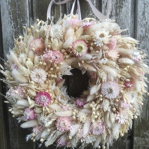 Szárazvirág koszorú,ajtódísz(bézs-rózsaszín) - Meska.hu