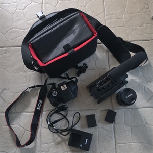 Canon EOS 2000D + 18-55mm objektív + táska + SD, Kellékek & szerszámok, Szerszámok, eszközök, Egyéb szerszám, eszköz, Fotó, grafika, rajz, illusztráció, MESKA