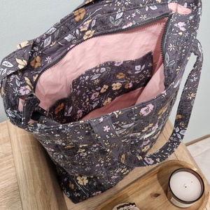 Virágmintás bélelt szatyor - táska & tok - bevásárlás & shopper táska - shopper, textiltáska, szatyor - Meska.hu