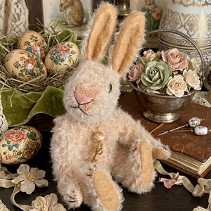 Egyedi antik stílusú kézzel készült nyuszi nyúl, Művészet, Más gyűjtemények, , MESKA