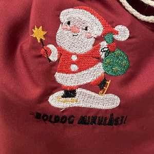 Hímzett Mikulás -zsák bordó - karácsony - mikulás - mikulás zsák - Meska.hu