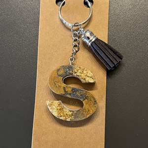 Egyedi gyanta betű-S - táska & tok - kulcstartó & táskadísz - kulcstartó - Meska.hu