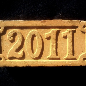 Faragott évszámos tégla ajándékba! -  - Meska.hu