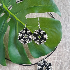 Fekete-ezüst ékszer szett (nyaklánc + fülbevaló) - Meska.hu