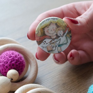 Szuper anya vagyok! - ékszer - kitűző és bross - kitűző - Meska.hu