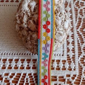 Kicsit bolondos a hangulatom máma, Ékszer, Karkötő, Gyöngyös karkötő, Ékszerkészítés, Gyöngyfűzés, gyöngyhímzés, MESKA