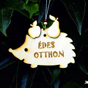 Édes otthon sünis őszi fa ajtódísz, Otthon & Életmód, Dekoráció, Ajtó- és ablak dekoráció, Ajtódísz & Kopogtató, Famegmunkálás, MESKA