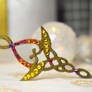 Antik arany tünde nyaklánc fából - ékszer - nyaklánc - medálos nyaklánc - Meska.hu