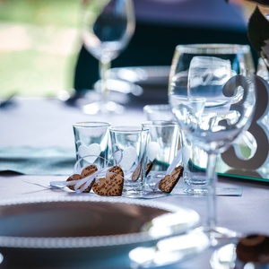 Nevesített szív fa dekoráció gravírozással - esküvő - emlék & ajándék - köszönőajándék - Meska.hu