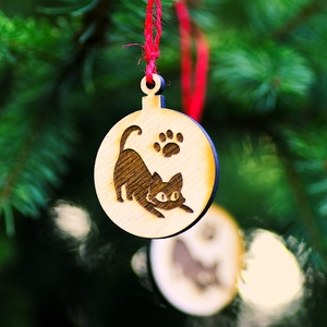 Cicás fa karácsonyfa díszek, Karácsony, Karácsonyi lakásdekoráció, Karácsonyfadíszek, Famegmunkálás, MESKA