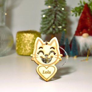 Cicás fa karácsonyfa dísz név gravírozással - karácsony - karácsonyi lakásdekoráció - karácsonyfadíszek - Meska.hu