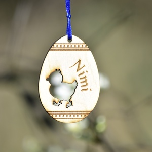 Csibés fa tojás dísz, tojásfára, név gravírozással - ünnepi díszek, dekorációk - húsvéti díszek és dekorációk - húsvéti tojásfadíszek - Meska.hu