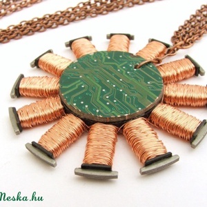 Tesla-tekercs nyaklánc -  - Meska.hu