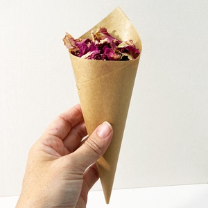 Szárított pink rózsaszirmok (10 db) - esküvő - dekoráció - helyszíni dekor - Meska.hu