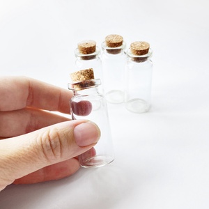 Mini üvegcse parafadugóval - kellékek & szerszámok - dekorációs kellékek - egyéb kellékek - Meska.hu