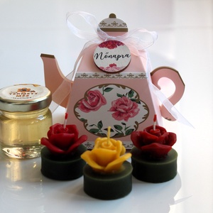 Nőnapi rózsaszín mézes teáskanna ajándék díszdoboz, Otthon & Életmód, Gyertya, illat, aroma, Gyertya, Gyertya-, mécseskészítés, Élelmiszer előállítás, MESKA