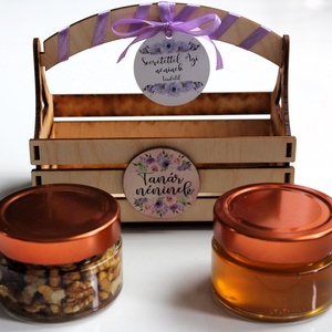 Tanár néninek édes ajándékkosár - élelmiszer - méz & propolisz - Meska.hu