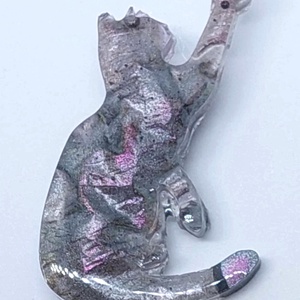 Cicás kitűző - ékszer - kitűző és bross - Meska.hu