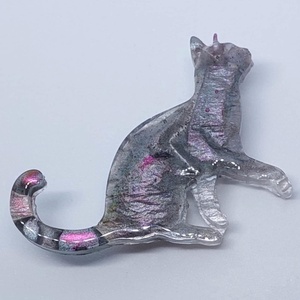 Cicás kitűző V. - ékszer - kitűző és bross - Meska.hu