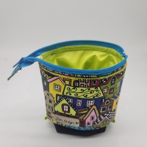 Tolltartó - otthon & életmód - papír, írószer - tolltartó & ceruzatekercs - Meska.hu