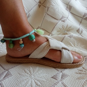 Kék-zöld csíkos-tarka bokalánc, textilbogyó bokalánc, bokaékszer, lábdísz, lábékszer - ékszer - lábdísz és testékszer - bokalánc - Meska.hu