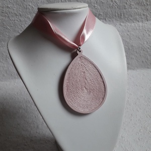 Nagy csepp alakú rózsaszín fonal nyaklánc szett ,textil egyedi ékszer, BIB ékszer, BIB nyaklánc, Ékszer, Nyaklánc, Medálos nyaklánc, Ékszerkészítés, MESKA