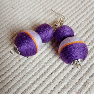 SELLŐ textilbogyó fülbevaló, fonalékszer, textil fülbevaló - ékszer - fülbevaló - lógó fülbevaló - Meska.hu