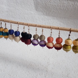 SELLŐ textilbogyó fülbevaló, fonalékszer, textil fülbevaló - ékszer - fülbevaló - lógó fülbevaló - Meska.hu