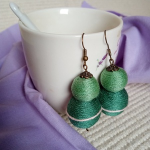 KLEOPÁTRA textilbogyó fülbevaló, fonalékszer, textil fülbevaló - ékszer - fülbevaló - lógó fülbevaló - Meska.hu