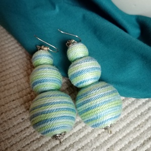 KÉK LAGÚNA textilbogyó fülbevaló, fonalékszer, textil fülbevaló - ékszer - fülbevaló - lógó fülbevaló - Meska.hu