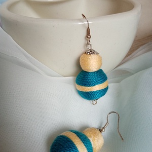 SÁRGARIGÓ kék-sárga textilbogyó fülbevaló, textil fülbevaló, textilékszer - ékszer - fülbevaló - lógó fülbevaló - Meska.hu