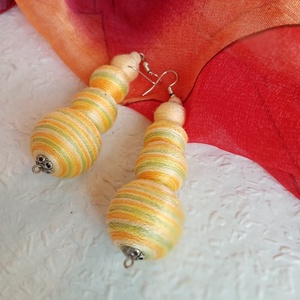 SELYEMÚT textilbogyó fülbevaló, fonalékszer, textil fülbevaló, Ékszer, Fülbevaló, Lógó fülbevaló, Ékszerkészítés, MESKA