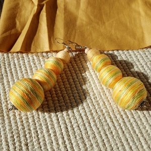 SELYEMÚT textilbogyó fülbevaló, fonalékszer, textil fülbevaló - ékszer - fülbevaló - lógó fülbevaló - Meska.hu