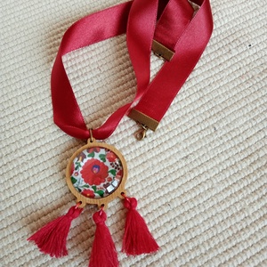  Matyó mintás nyaklánc rojtokkal,matyó ékszer,folklór textil ékszer,magyaros nyaklánc,Hungarian folk jewellery - ékszer - nyaklánc - hosszú nyaklánc - Meska.hu