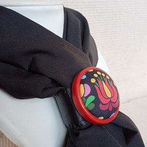  Matyó mintás karkötő,matyó ékszer,folklór textil ékszer,magyaros nyaklánc,Hungarian folk jewellery - ékszer - karkötő - karkötő medállal - Meska.hu