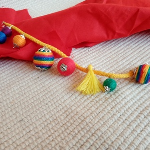 Szivárvány színes bokalánc, textilbogyó bokalánc, bokaékszer, lábdísz, lábékszer - ékszer - lábdísz és testékszer - bokalánc - Meska.hu